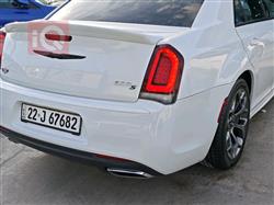 کرایسلەر 300